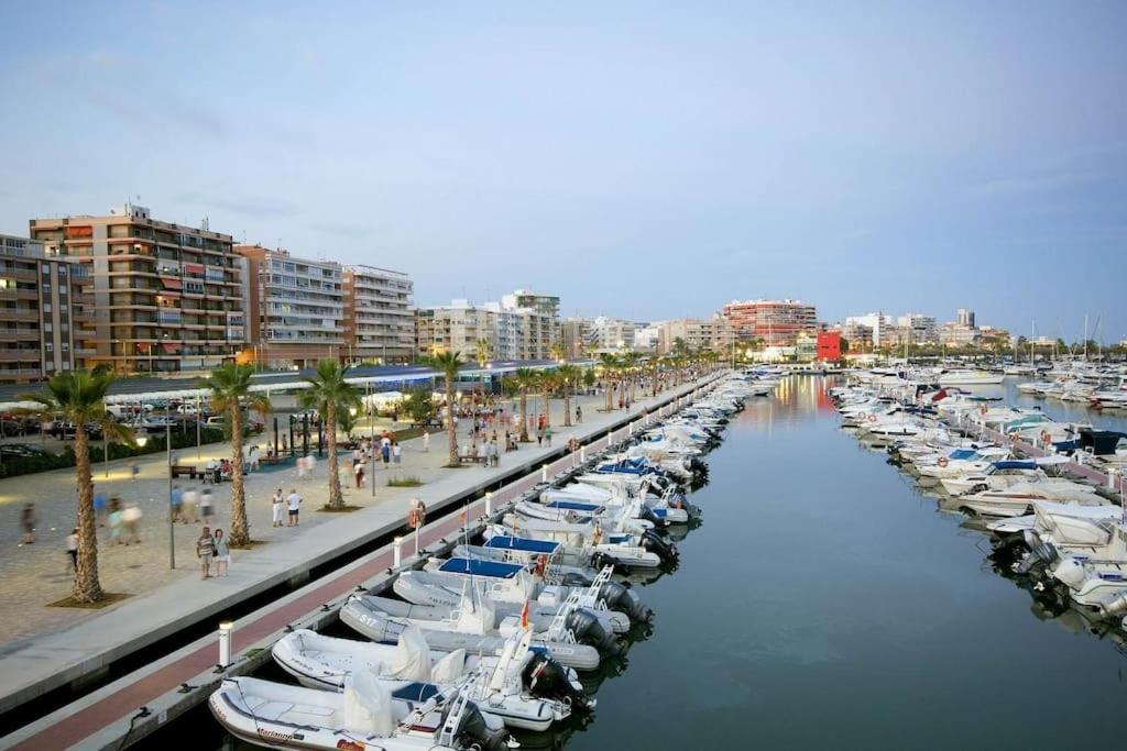 Santa Pola Con Tres Dormitorios Playa Levante Extérieur photo