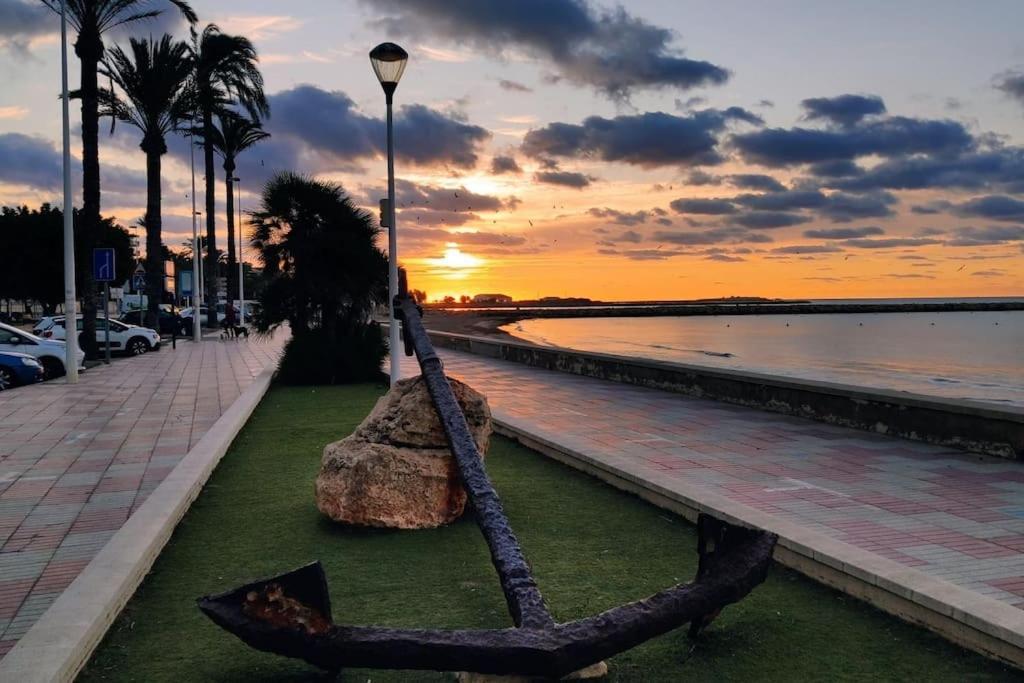 Santa Pola Con Tres Dormitorios Playa Levante Extérieur photo